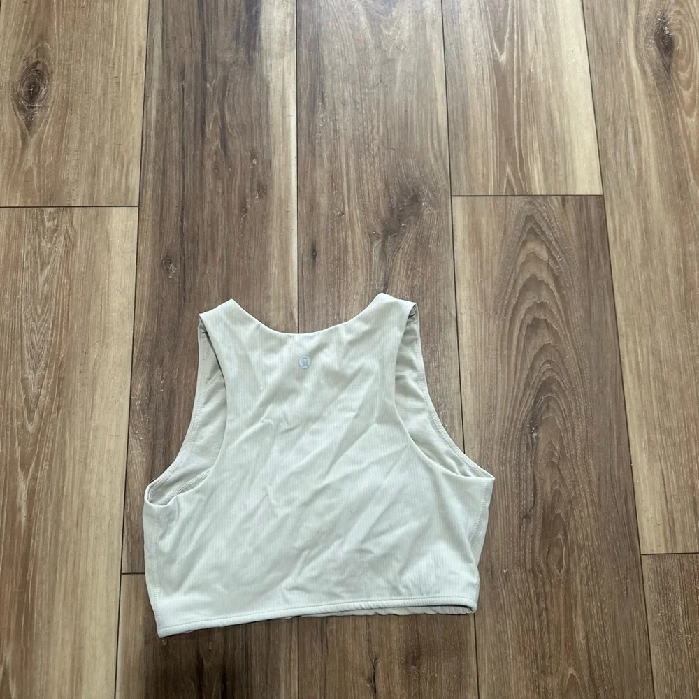 Lululemon women’s tan ribbed sports bra tank size 8